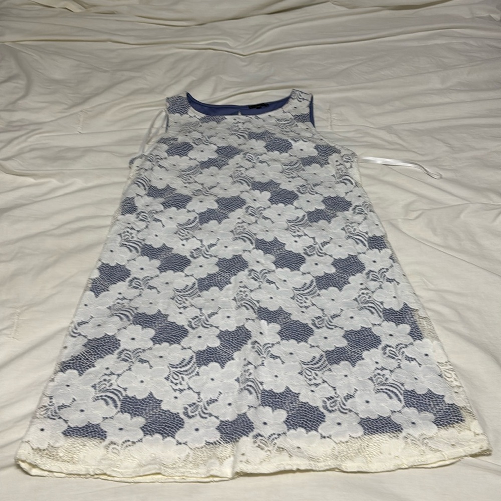 White Floral sleeveless dress